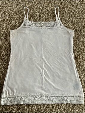 Maurices Winter White Lace-Trim Camisole